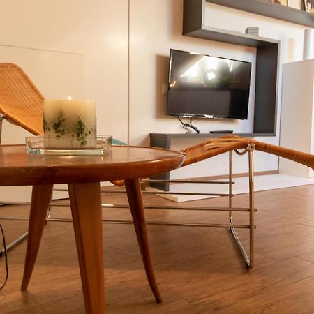 Aqualago Casa Vacanze Suite Verbania Eksteriør billede