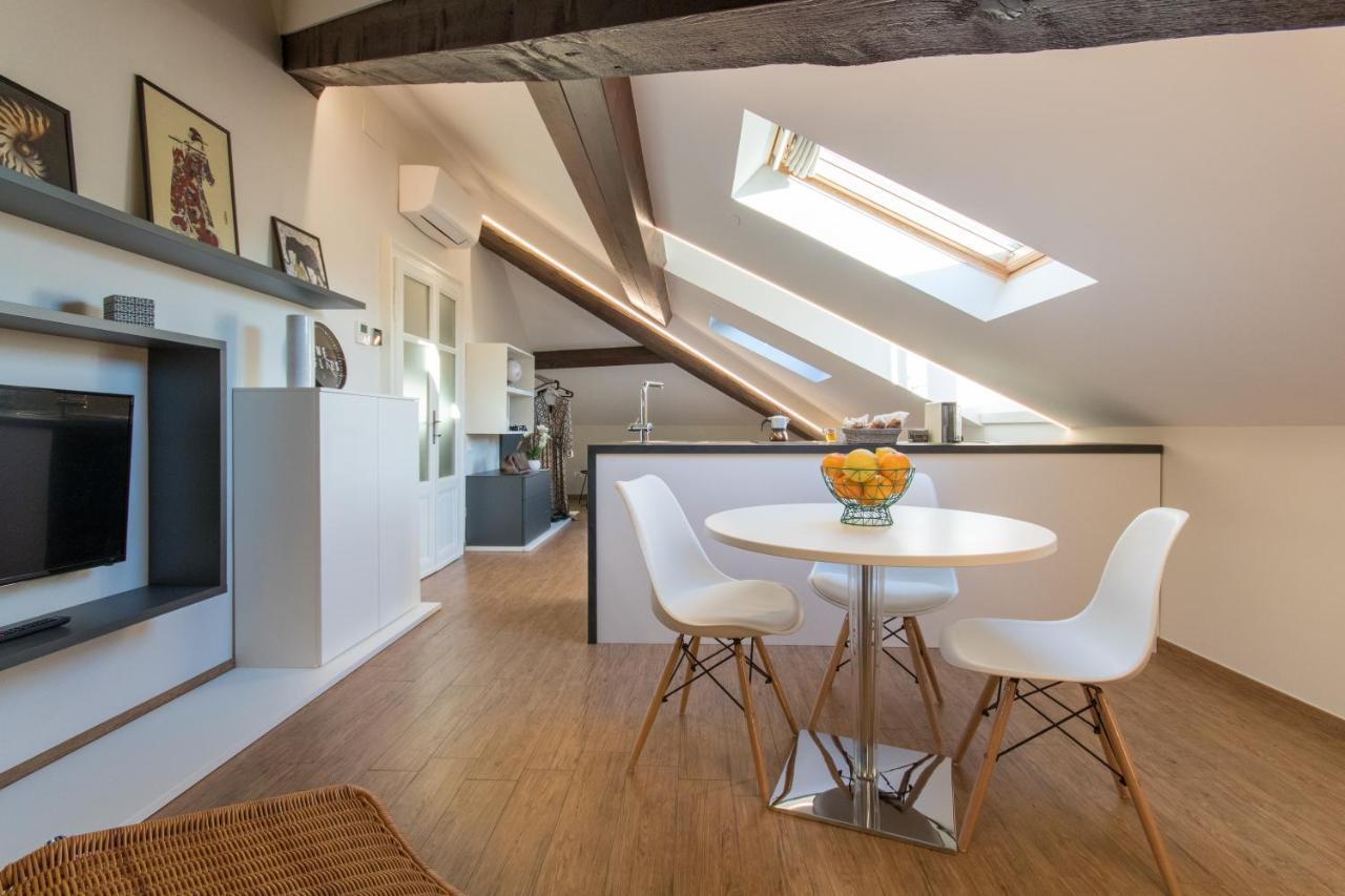 Aqualago Casa Vacanze Suite Verbania Eksteriør billede